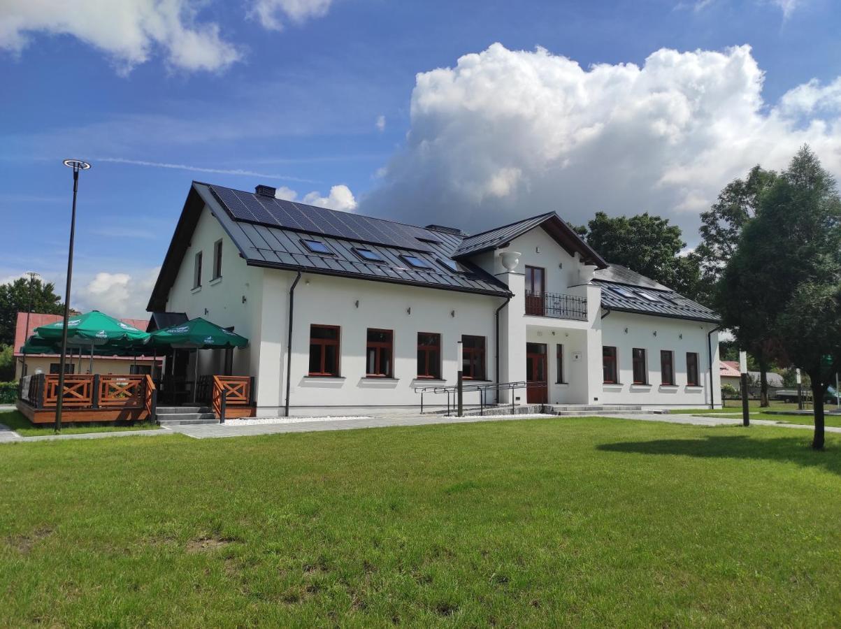 Pensjonat Dominikanski Krasnobród Exteriör bild